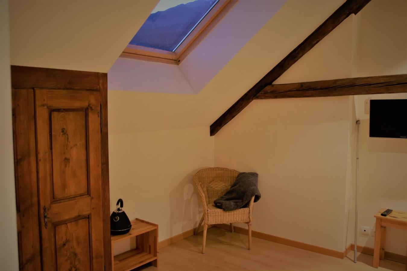 Chambres D'Hotes Les Peschiers Chateauroux-les-Alpes エクステリア 写真
